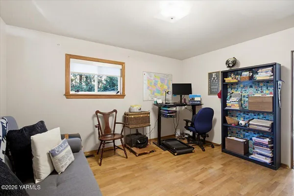 $420,000 | 34 Moore Avenue, Naches, WA 98937