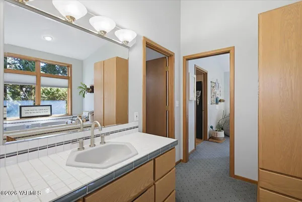 $420,000 | 34 Moore Avenue, Naches, WA 98937