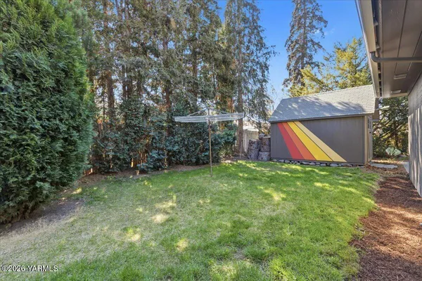$420,000 | 34 Moore Avenue, Naches, WA 98937
