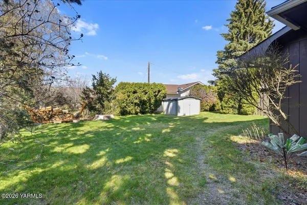 $420,000 | 34 Moore Avenue, Naches, WA 98937