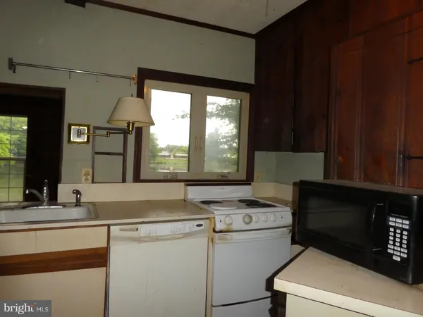 $162,000 | 155 South Shore Drive, Dover, DE 19901