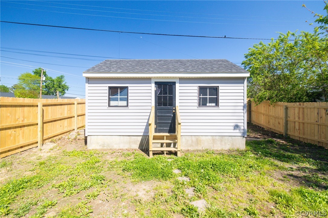 5205 Blue Ridge Avenue Richmond, VA 23231 - Photo 30 of 30 a house with a yard