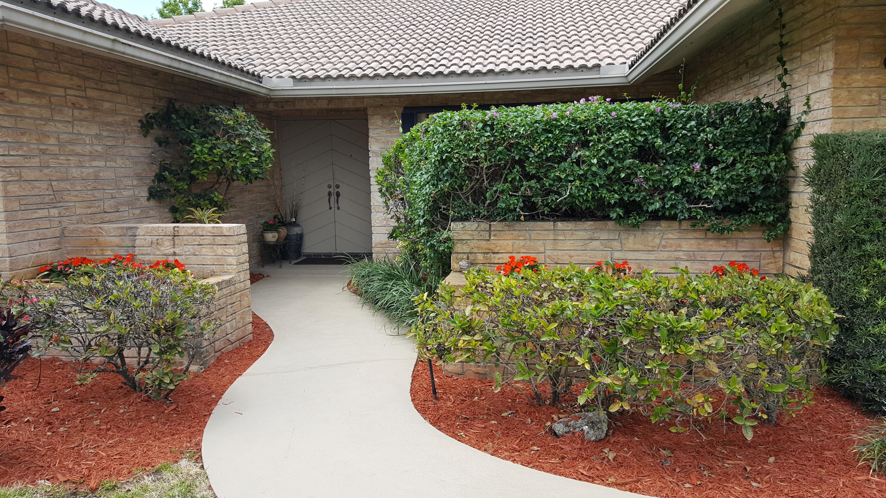 21193 Conestoga Drive Boca Raton, FL 33428 - Photo 2 of 34 FRONT ENRTY