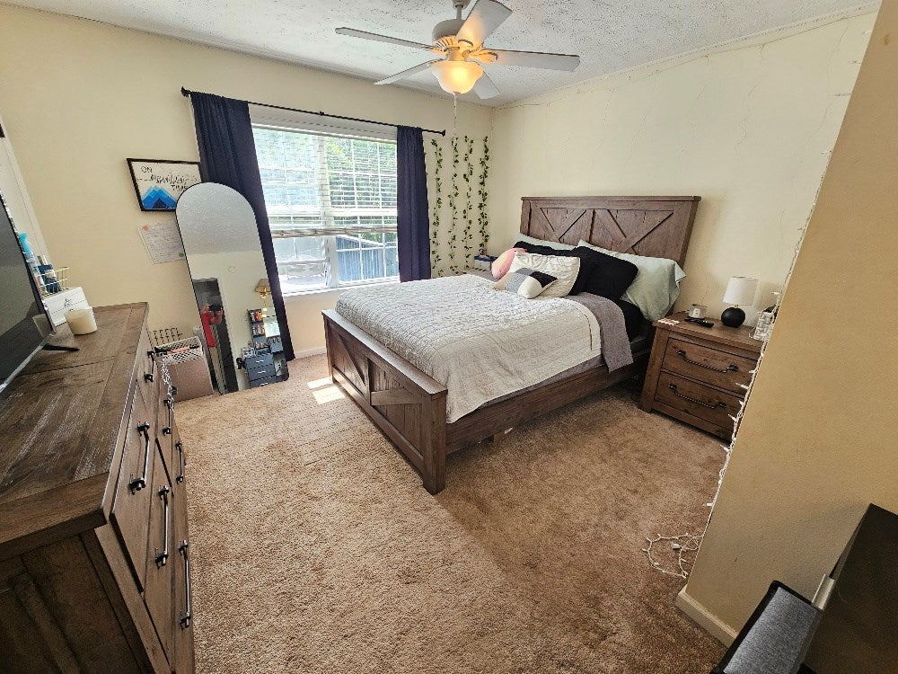 145 Cedar Point Galax, VA 24333 - Photo 16 of 26 Gallery Image 16