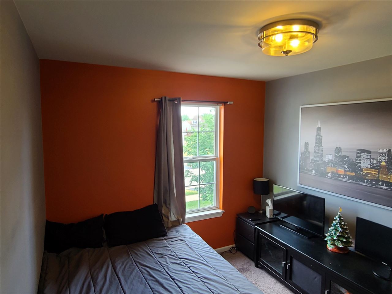 9130 Romeldale Lane Roscoe, IL 61073 - Photo 21 of 29 3rd Bedroom