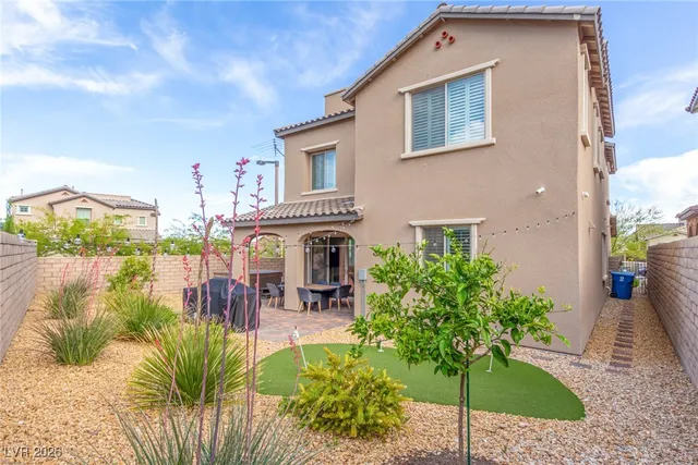 $3,650 | 11824 Mino Rio Avenue, Las Vegas, NV 89138