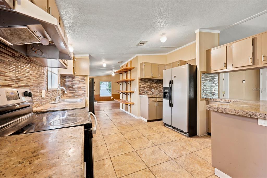 7014 Southwest 49 Place Gainesville, FL 32608 - Photo 9 of 24 Gallery Image 9
