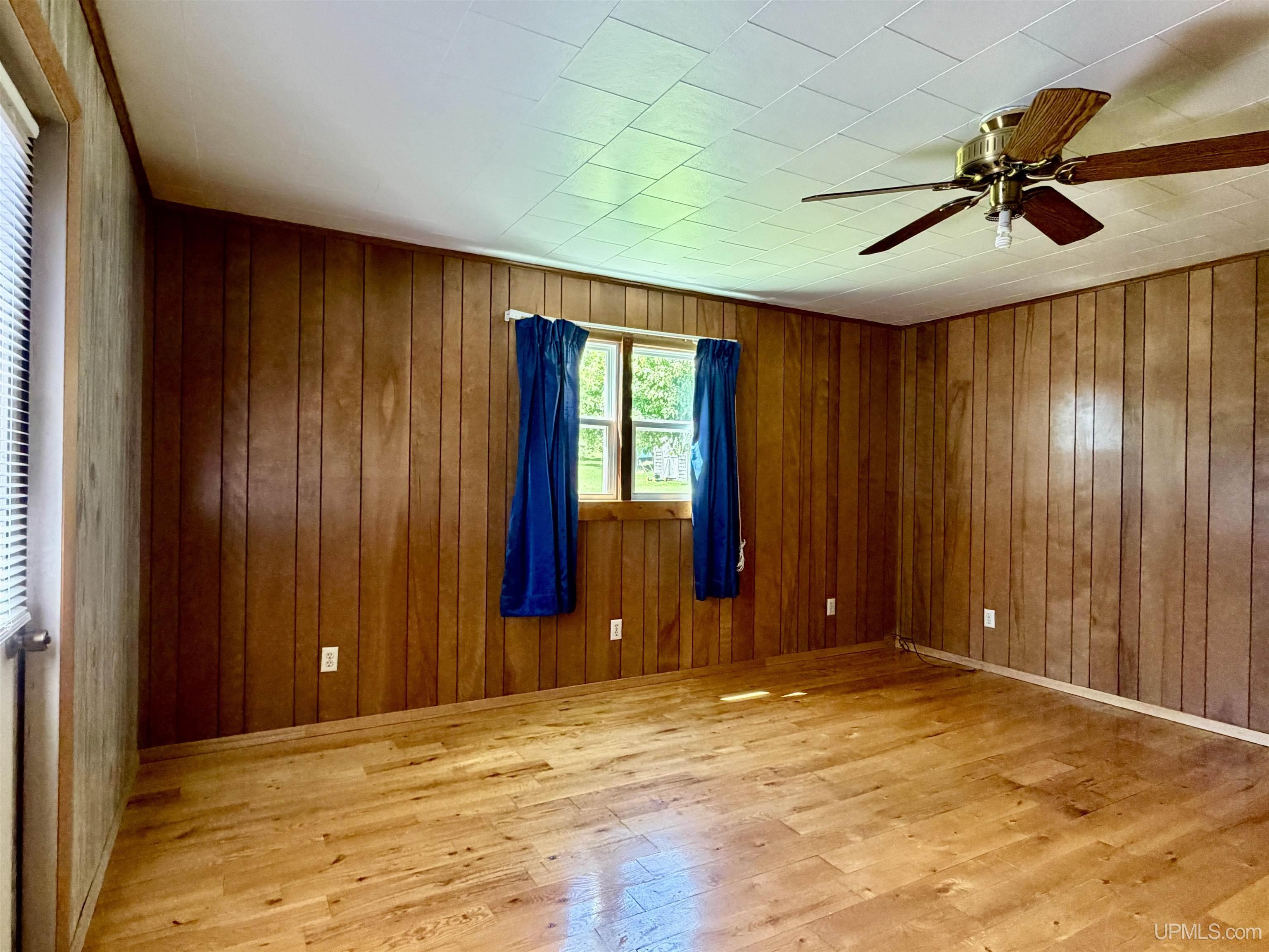 61 4th Street South Range, MI 49963 - Photo 20 of 35