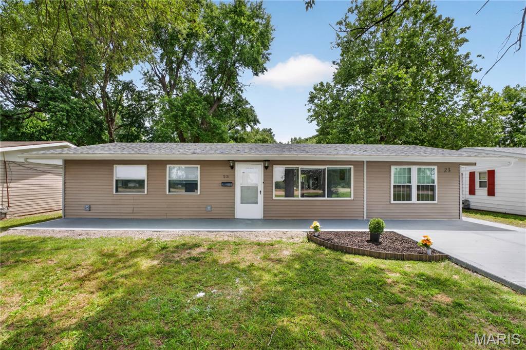 23 Hanover Lane Cahokia, IL 62206 - Photo 1 of 22