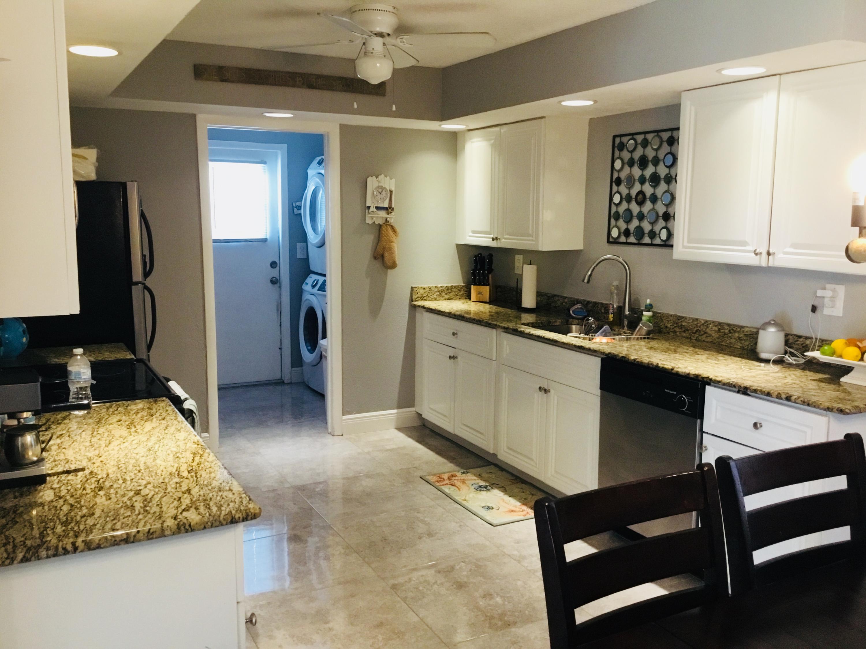1357 Drexel Road West Palm Beach, FL 33417 - Photo 6 of 17 7FFFACD5-A731-40CC-8439-10E9AEB5558D