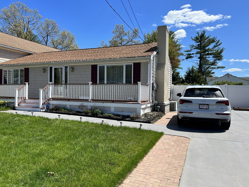 12 Gassett Road Westford, MA 01886 - Photo 18 of 38