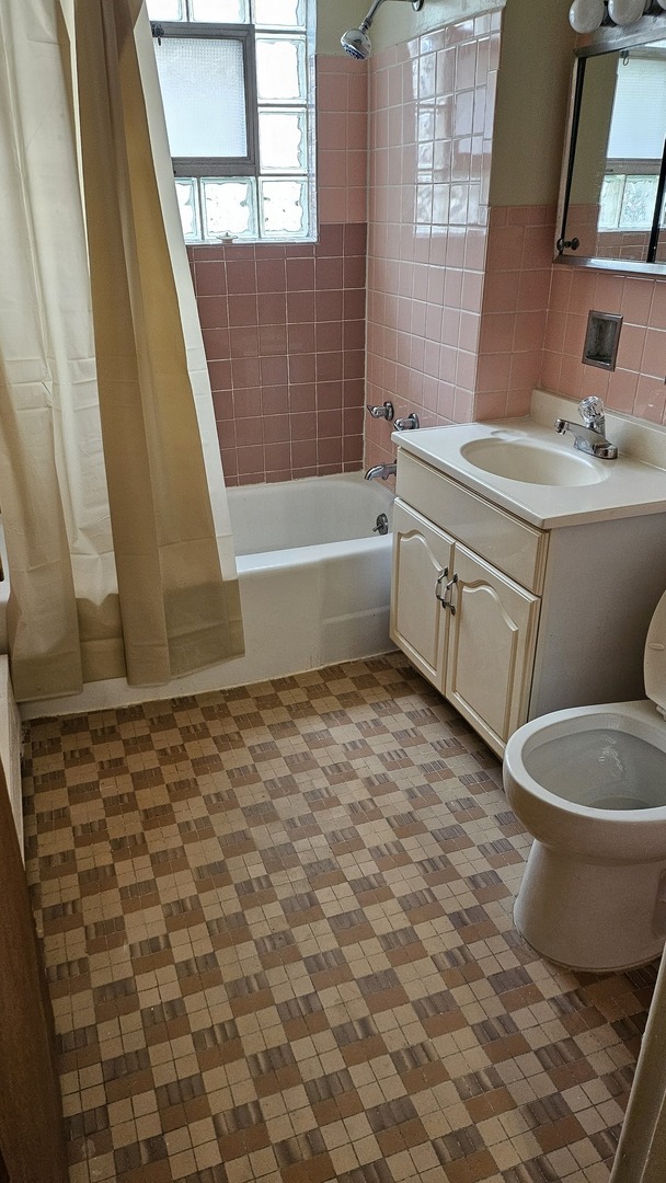 3529 South Harlem Avenue, Unit 3 Berwyn, IL 60402 - Photo 6 of 9