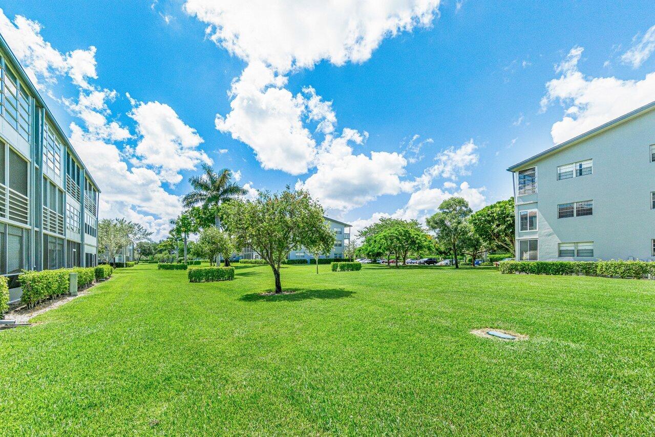 112 Suffolk C Boca Raton, FL 33434 - Photo 14 of 15 018-112SuffolkC-BocaRaton-FL-33434-SMALL