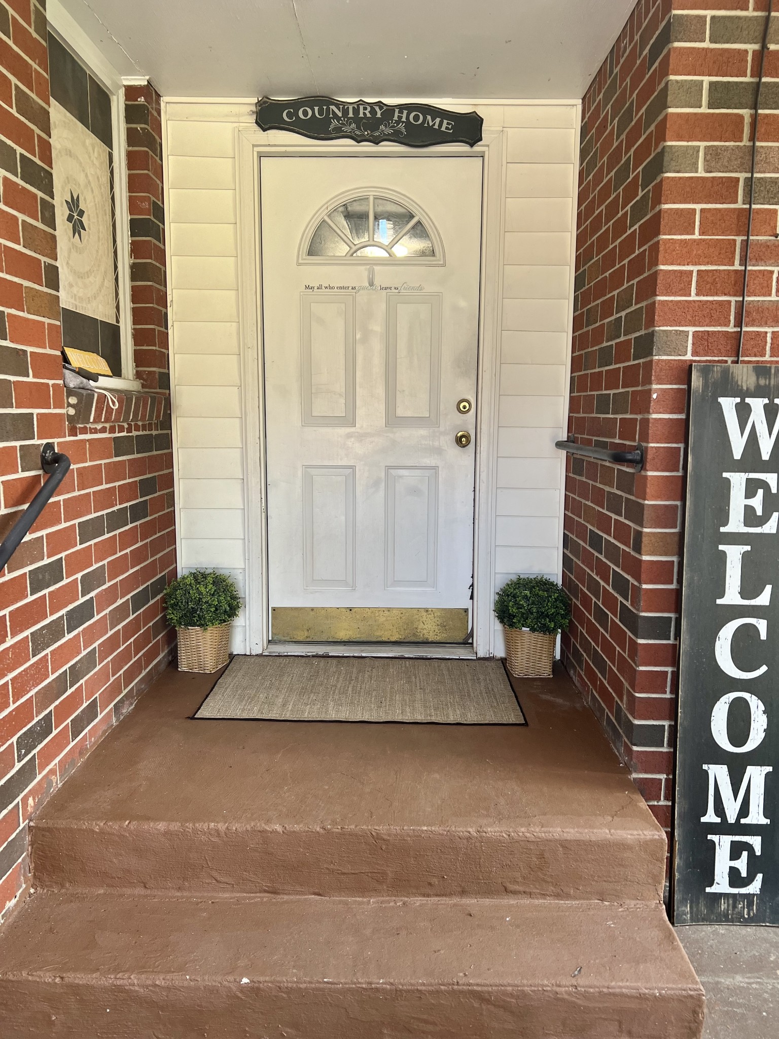 3565 Cedar Grove Road Lebanon, TN 37087 - Photo 49 of 64 entrance in to house from the covered patio area