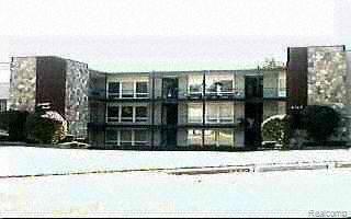 4345 South Crooks Road, Unit 32 Royal Oak, MI 48073 - Photo 1 of 1 Listing Image