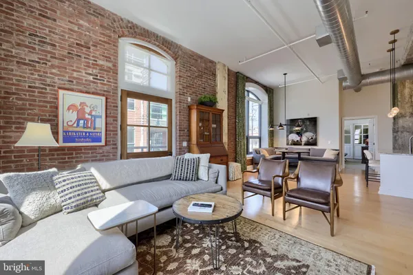 $535,500 | 41 West Lemon Street, Unit 210, Lancaster, PA 17603