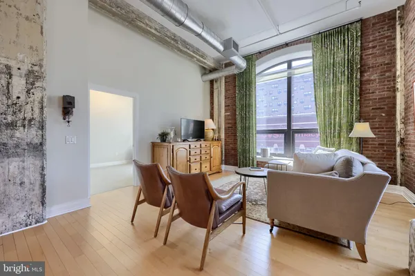 $535,500 | 41 West Lemon Street, Unit 210, Lancaster, PA 17603