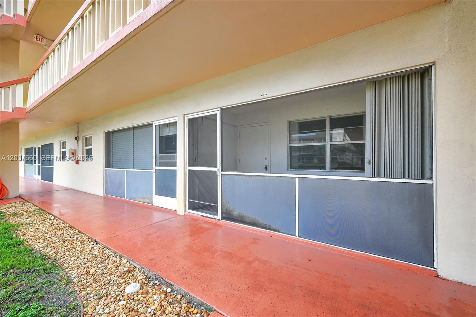 5300 Washington Street, Unit R110 Hollywood, FL 33021 - Photo 2 of 45 Gallery Image 2