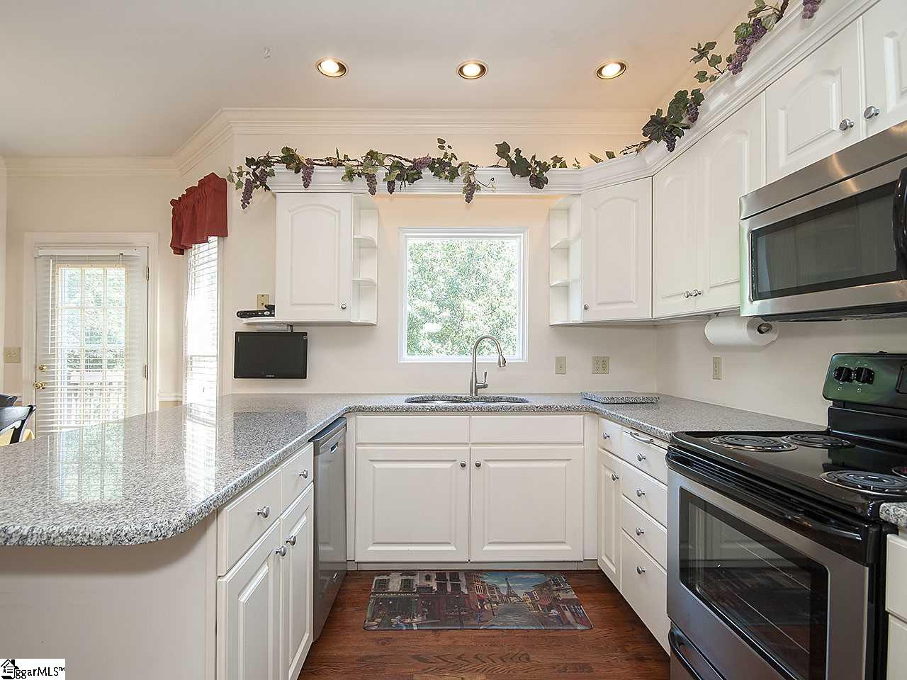 313 Wild Rice Drive Simpsonville, SC 29681 - Photo 13 of 34 Gallery Image 13