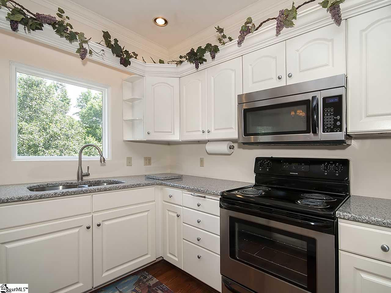 313 Wild Rice Drive Simpsonville, SC 29681 - Photo 14 of 34 Gallery Image 14