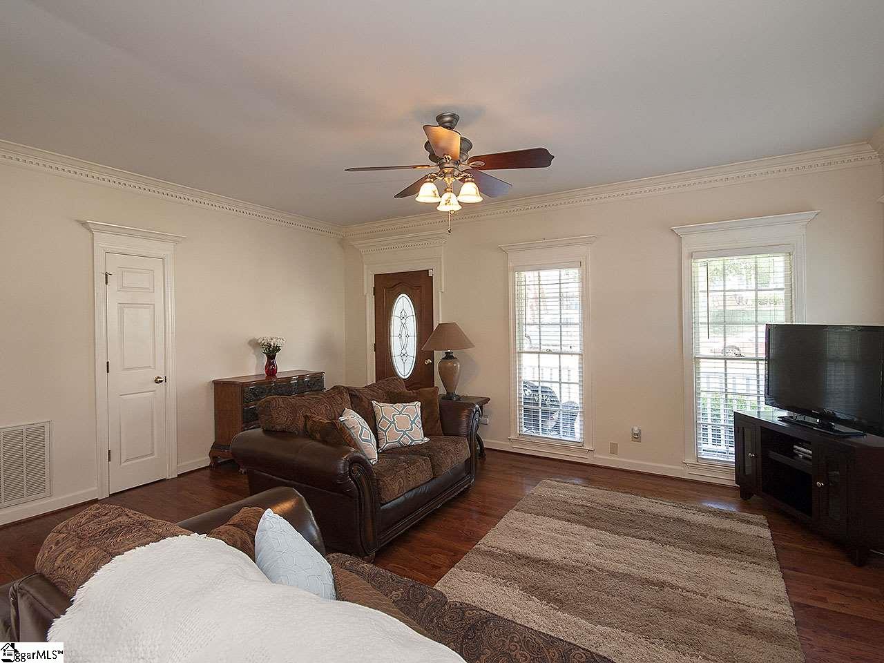 313 Wild Rice Drive Simpsonville, SC 29681 - Photo 9 of 34 Gallery Image 9