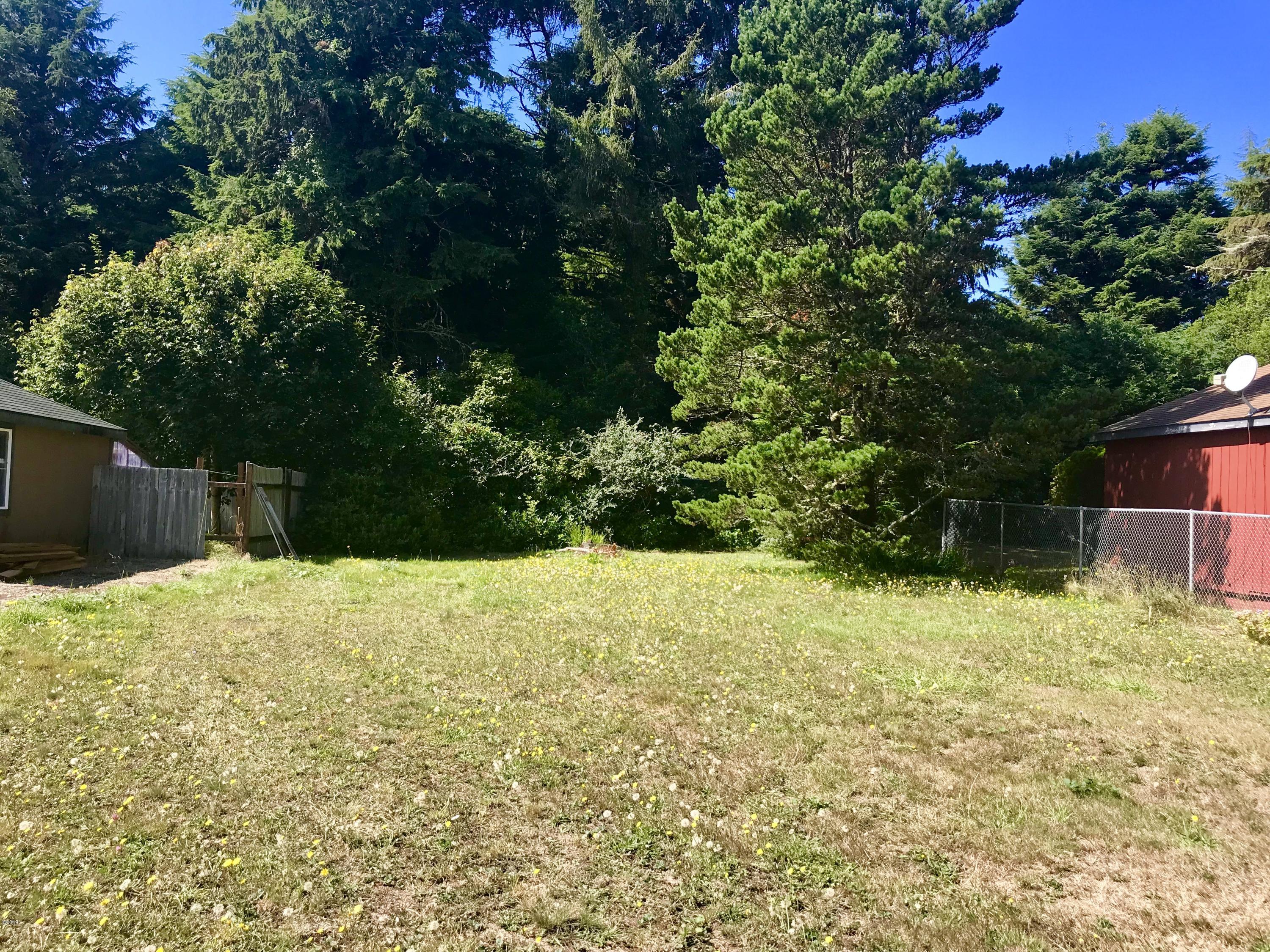 2101 Rhododendron Avenue Gleneden Beach, OR 97388 - Photo 3 of 10 View from Rhododendron