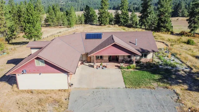 $820,000 | 9724 South Darknell Road, Valleyford, WA 99036