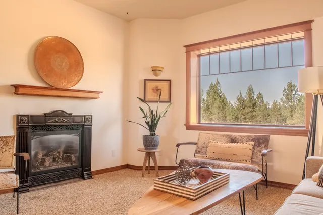 $820,000 | 9724 South Darknell Road, Valleyford, WA 99036