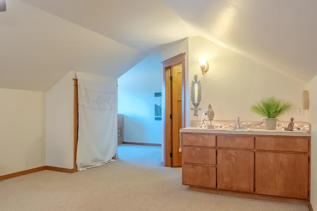 $820,000 | 9724 South Darknell Road, Valleyford, WA 99036