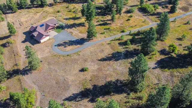 $820,000 | 9724 South Darknell Road, Valleyford, WA 99036