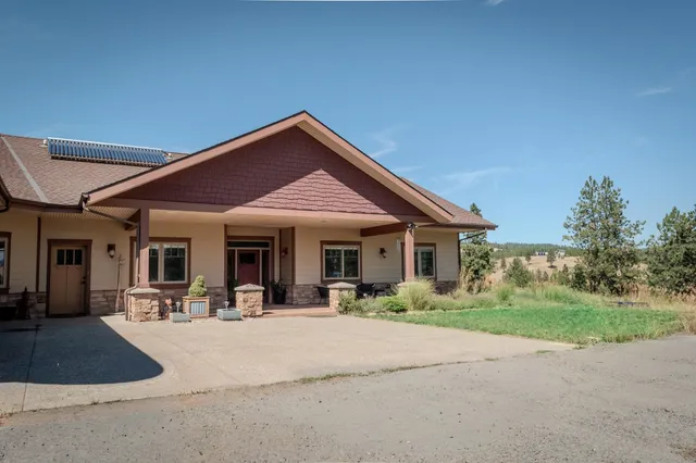 $820,000 | 9724 South Darknell Road, Valleyford, WA 99036