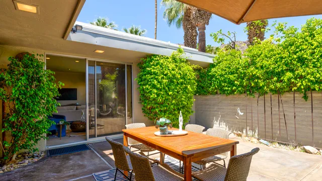 a view of outdoor space yard and patio