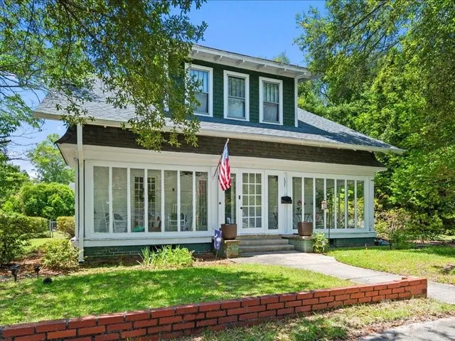 $299,000 | 101 3rd Street, Cheraw, SC 29520