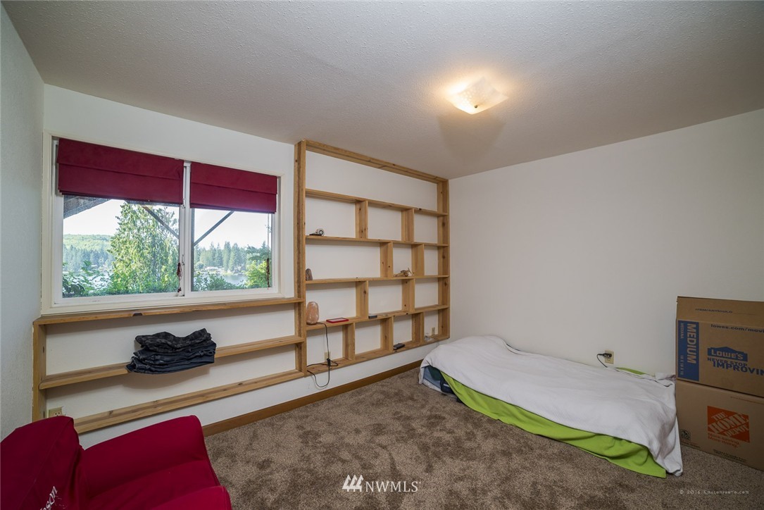 2212 South Lake Roesiger Road Snohomish, WA 98290 - Photo 14 of 24