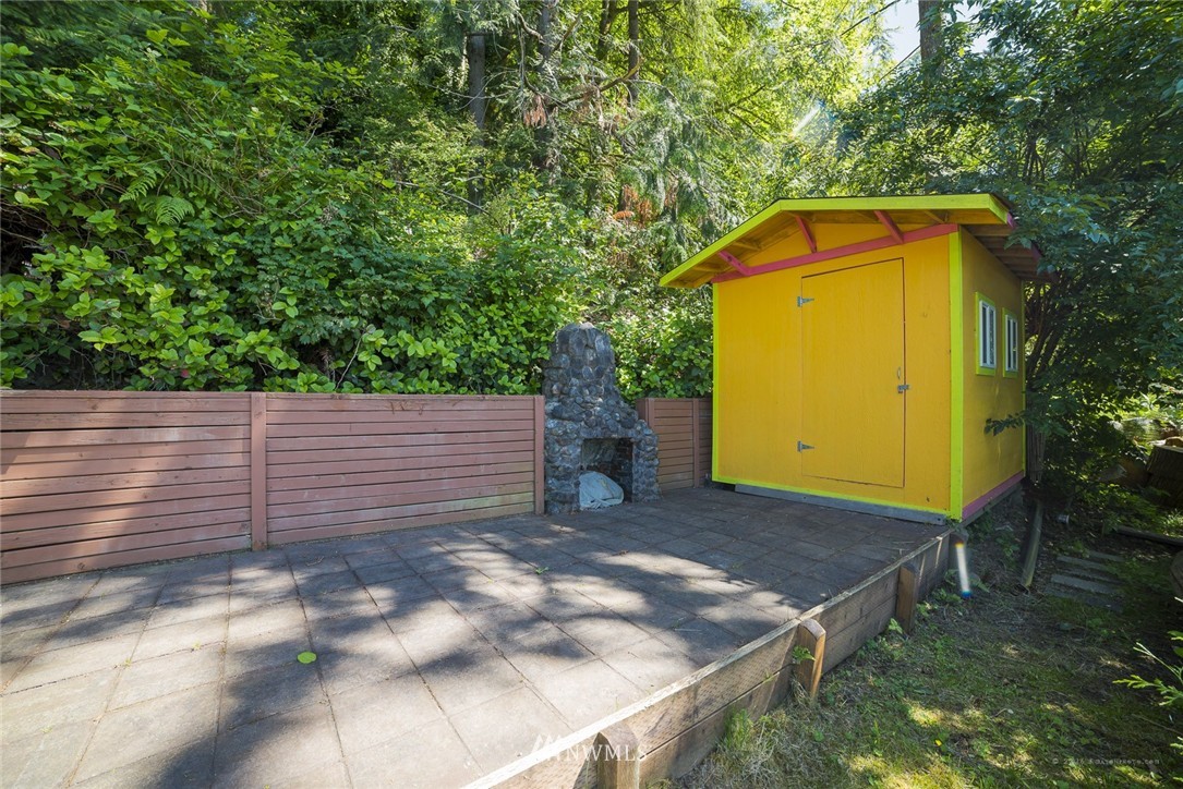 2212 South Lake Roesiger Road Snohomish, WA 98290 - Photo 17 of 24