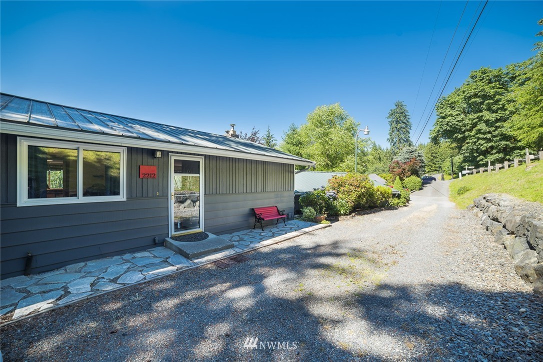 2212 South Lake Roesiger Road Snohomish, WA 98290 - Photo 22 of 24