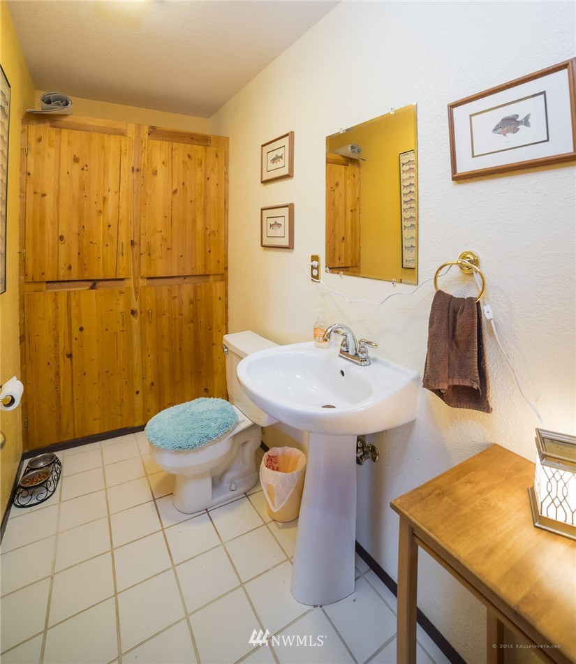 2212 South Lake Roesiger Road Snohomish, WA 98290 - Photo 10 of 24