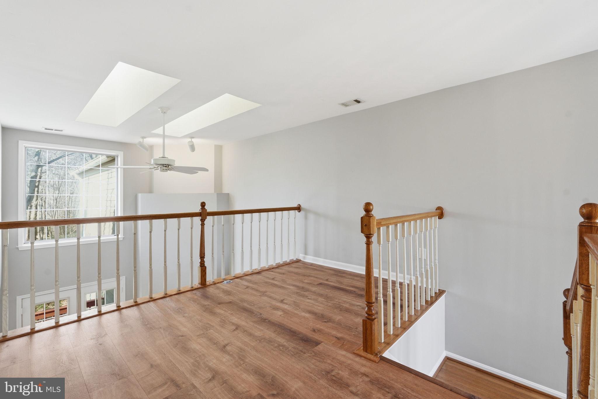 11719 Arbor Glen Way Reston, VA 20194 - Photo 12 of 25