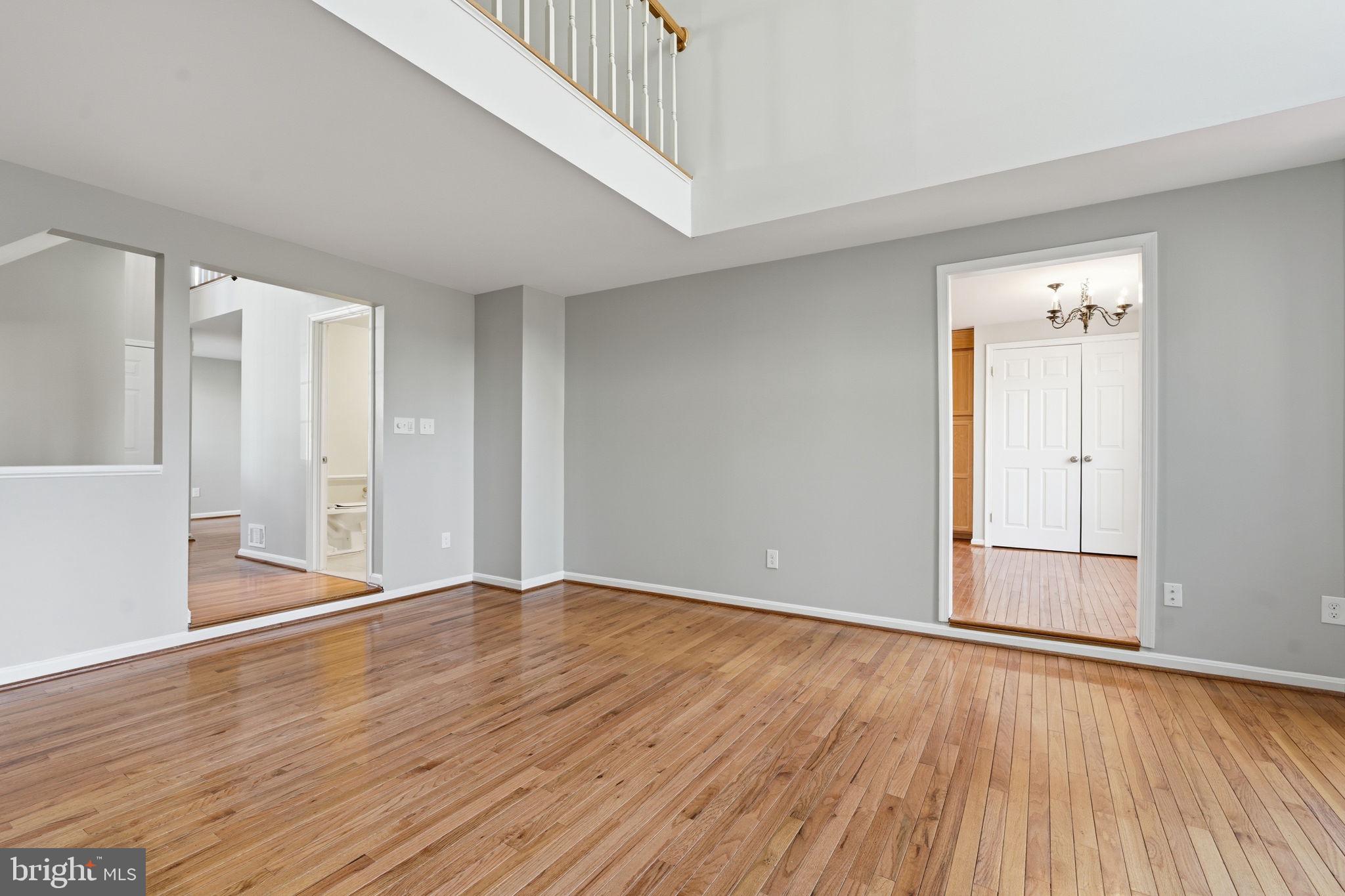 11719 Arbor Glen Way Reston, VA 20194 - Photo 14 of 25