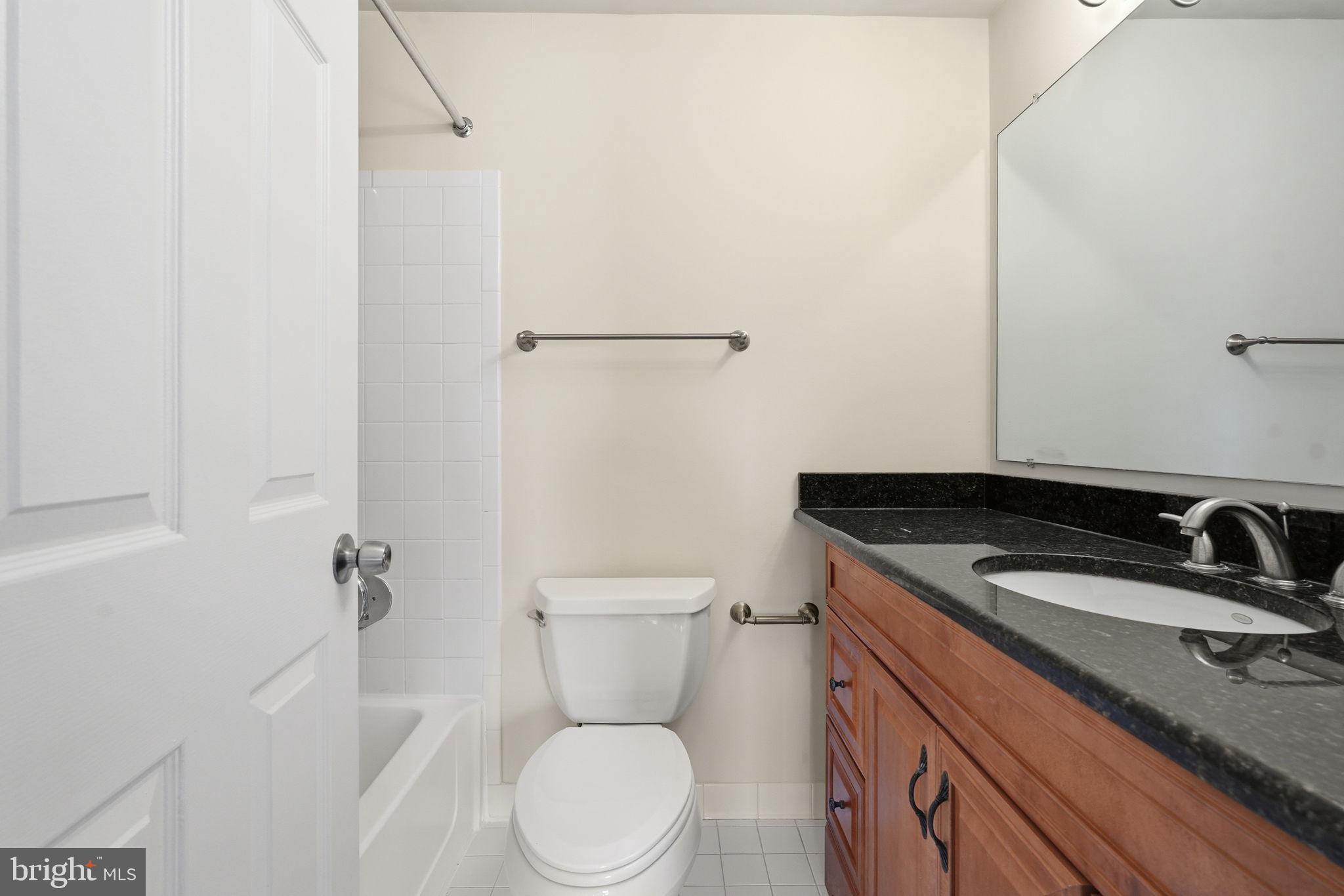 11719 Arbor Glen Way Reston, VA 20194 - Photo 22 of 25