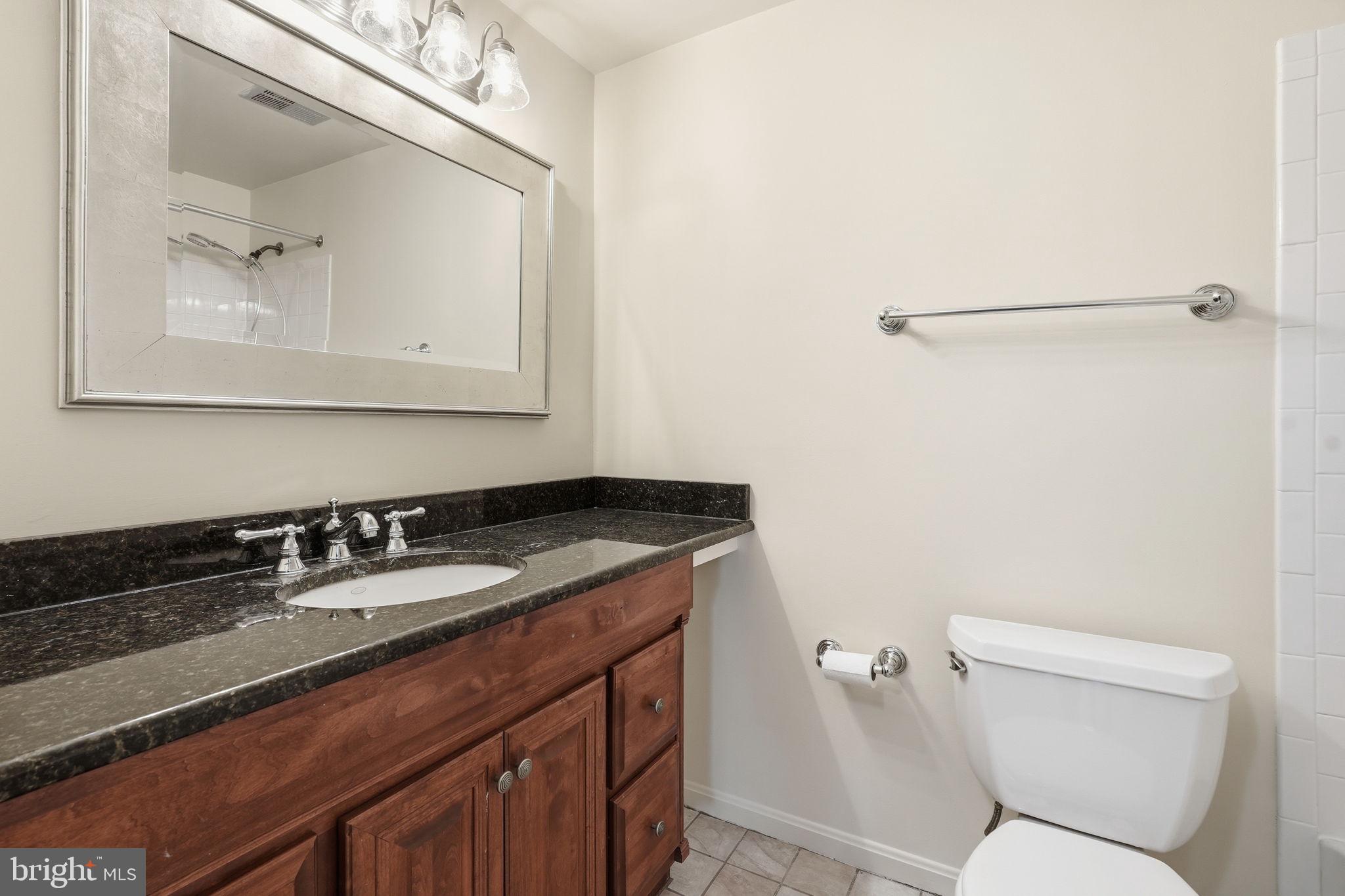 11719 Arbor Glen Way Reston, VA 20194 - Photo 23 of 25