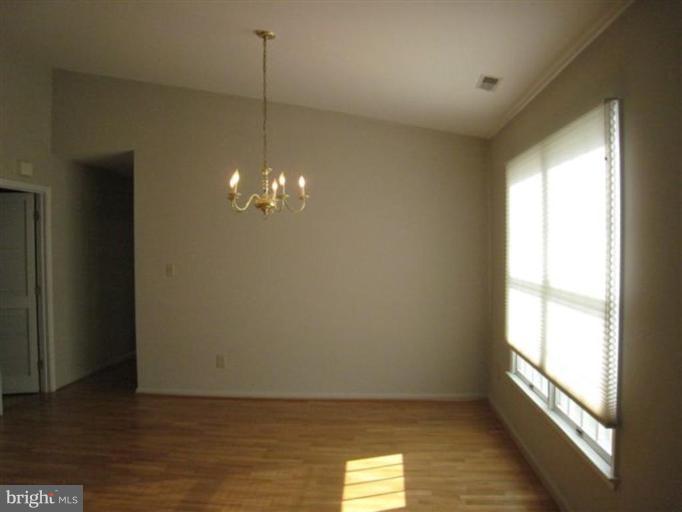 527 Coover Road Annapolis, MD 21401 - Photo 4 of 14 Dining Room