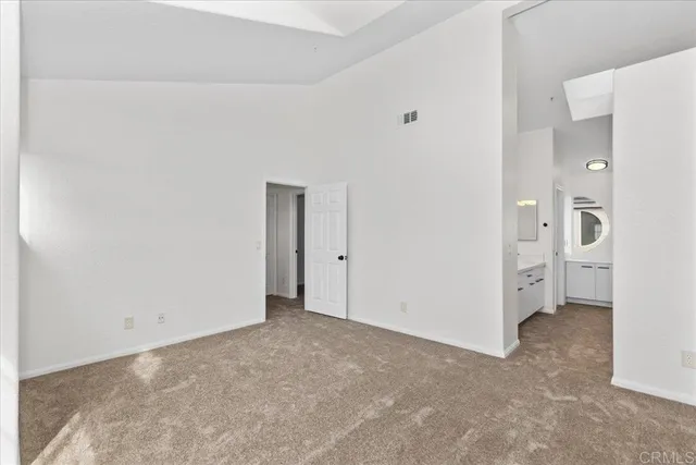 $1,050,000 | 835 North Cleveland Street, Unit E, Oceanside, CA 92054