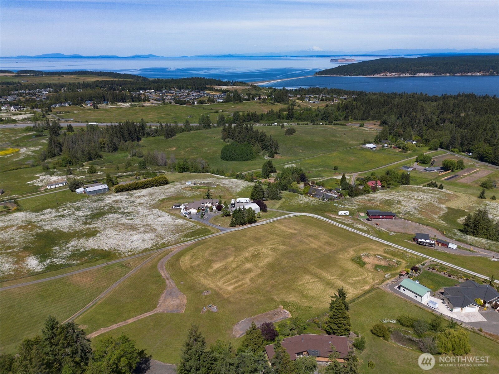 327 Clearview Lane Sequim, WA 98382 - Photo 5 of 32