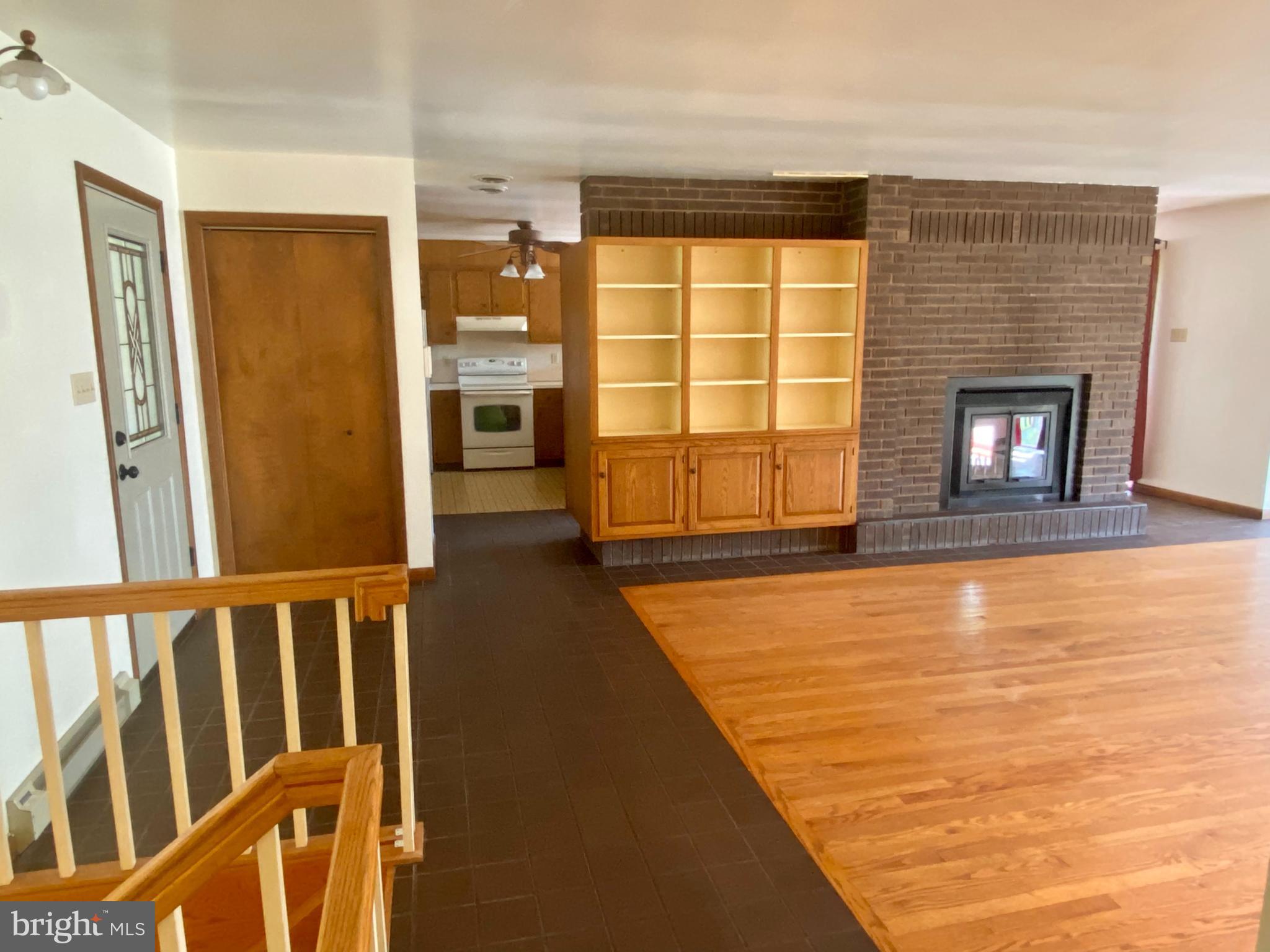 191 Specht Road Pottstown, PA 19464 - Photo 19 of 41 Living Room