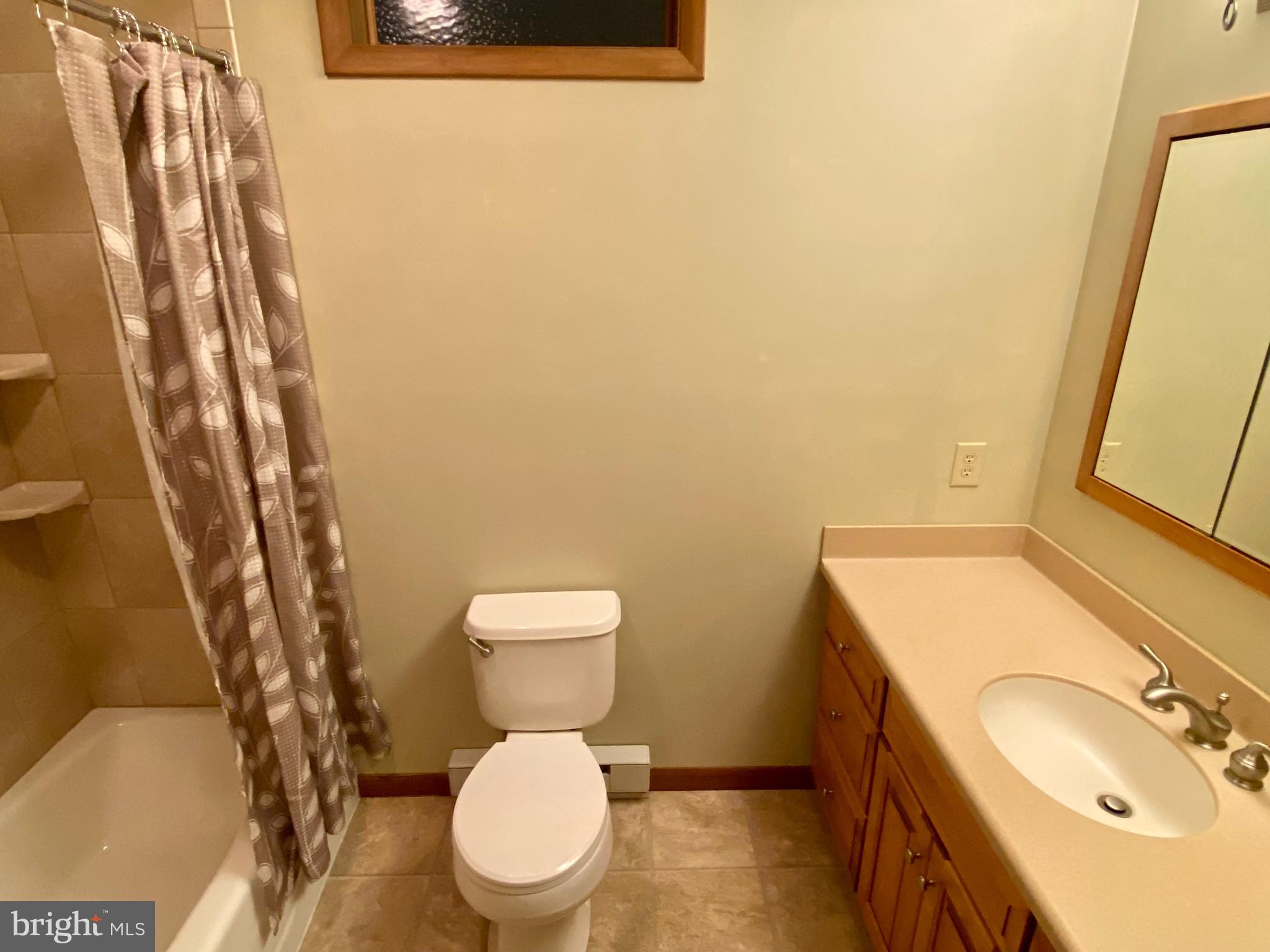 191 Specht Road Pottstown, PA 19464 - Photo 32 of 41 Hall Bathroom