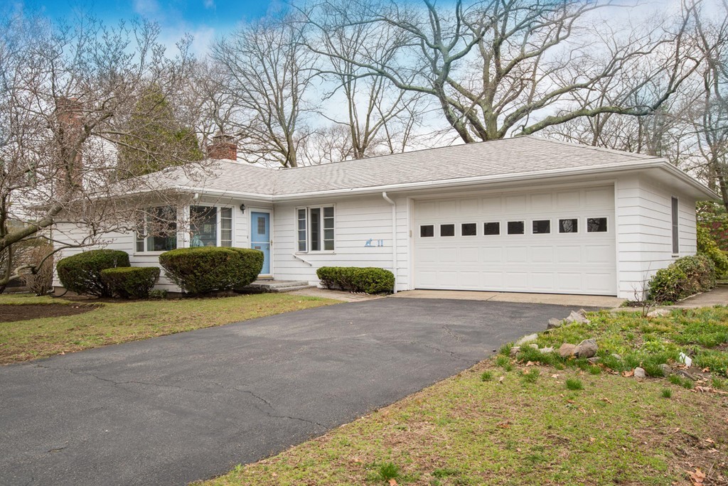11 Pine Hill Road Swampscott, MA 01907 - Photo 1 of 30 Gallery Image 1