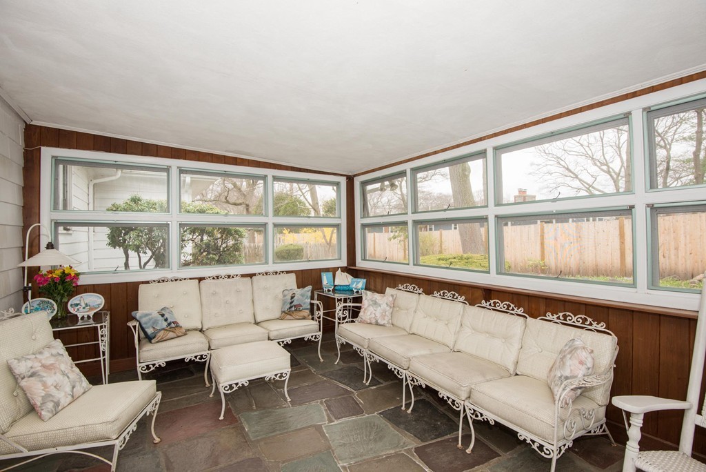 11 Pine Hill Road Swampscott, MA 01907 - Photo 17 of 30 Gallery Image 17