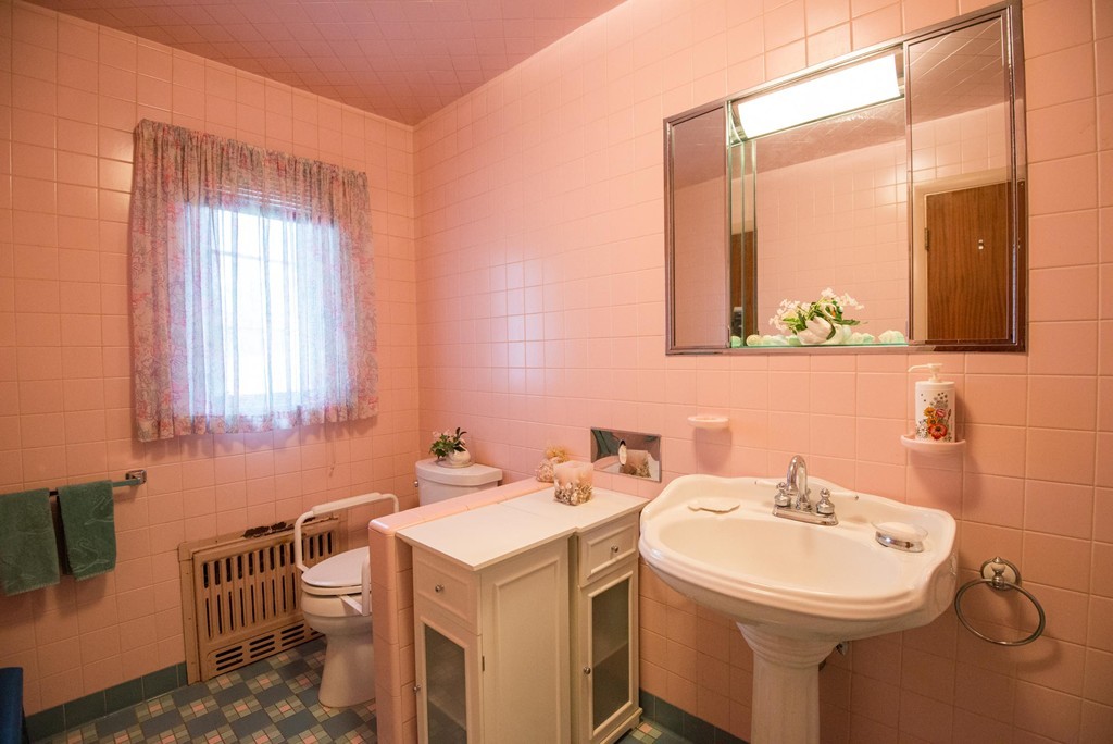 11 Pine Hill Road Swampscott, MA 01907 - Photo 22 of 30 Gallery Image 22