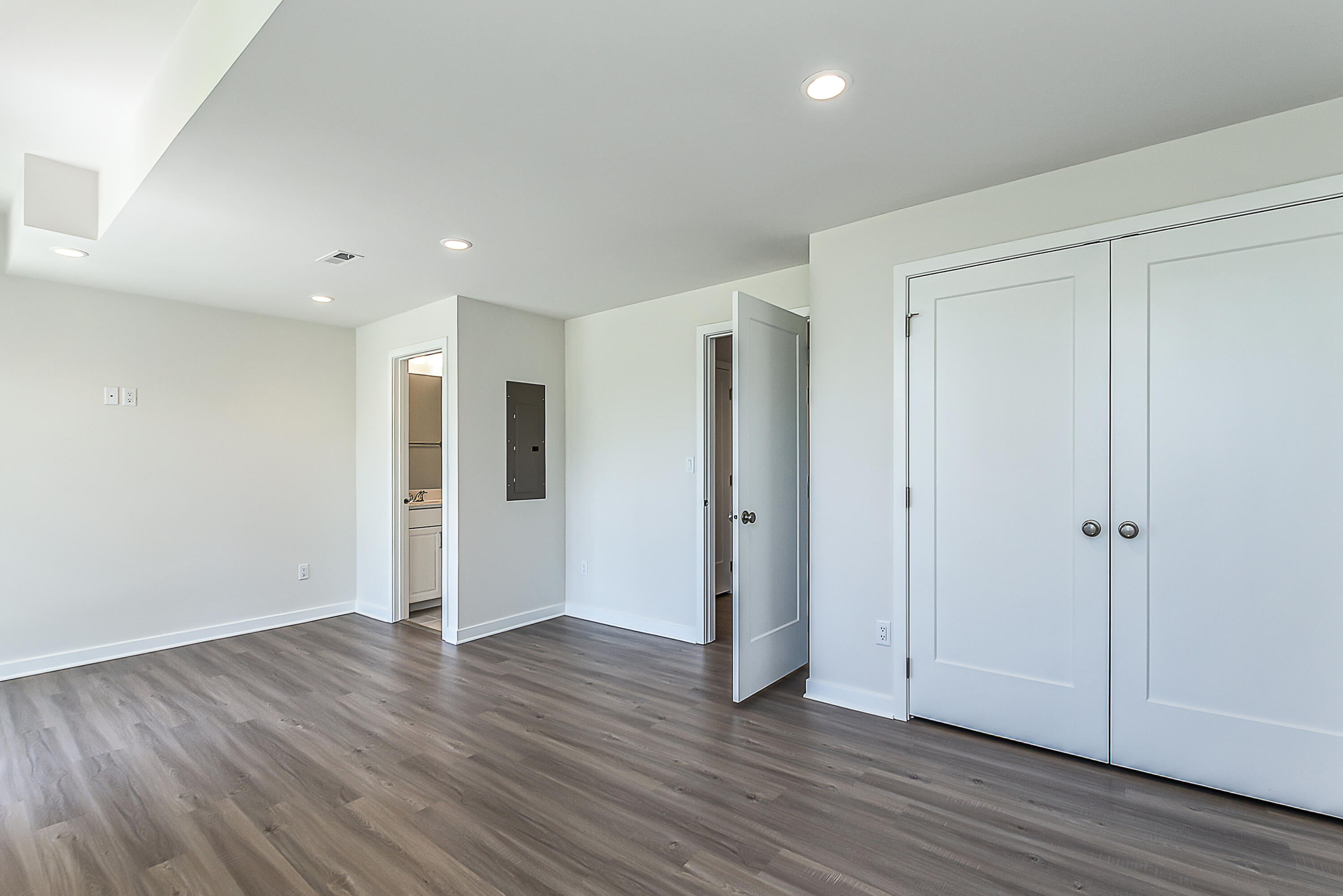 2938 Corston Road Ann Arbor, MI 48105 - Photo 41 of 54 Guest space!